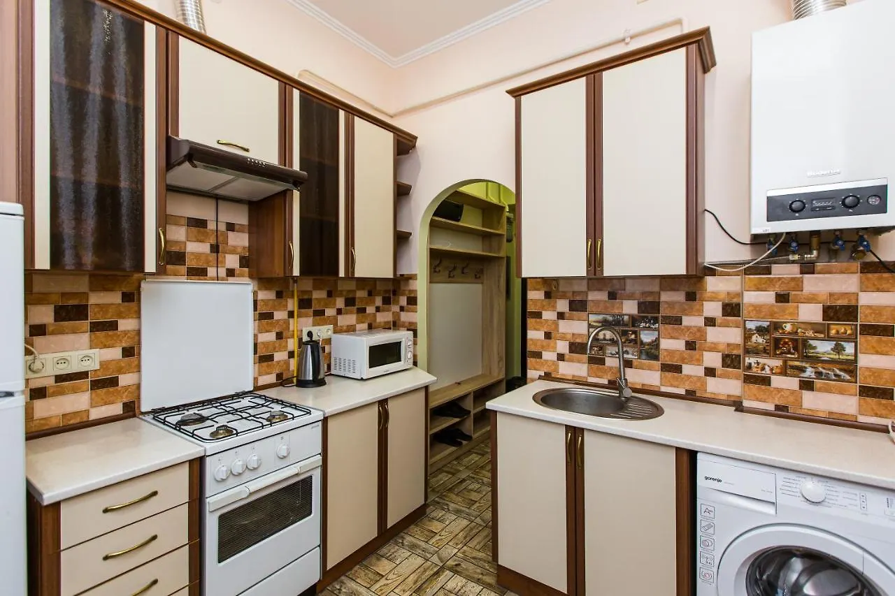 Apartment Квартира Подобово В Центрі На Вулиця Скорика 25 Колишня Чайковського Біля Філармонії Lviv