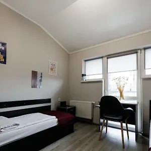 Hotel Dolynskiy, Lemberg